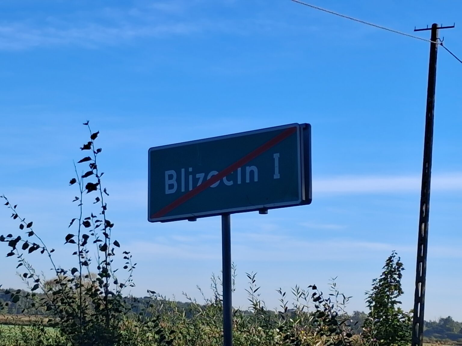 Remont drogi powiatowej nr 1435 L Jeziorzany – Blizocin na długości około 2,3 km.